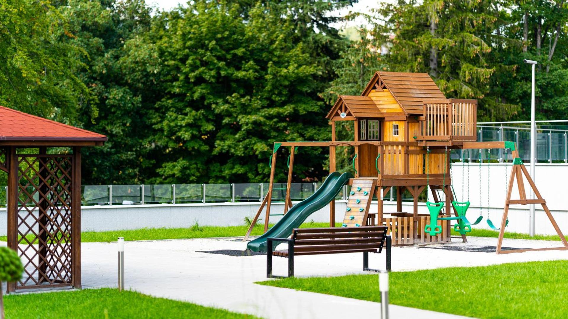 Stone Hill Apartament Sunrise Шклярска Поремба Екстериор снимка